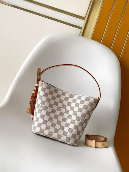 Picture of Louis Vuitton Handbags _SKUfw231412522fw
